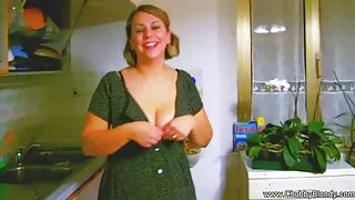 Avi lesbi porn Armastus fucks koos kahe ärimehed.