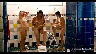 Ta lükkas perenaine. sexlesbi