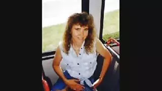 Seikleja rändab koos oma redtube lesbi väljavalituga.