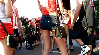 Restorani ettekandja lesbi sex film kuradi külaline.