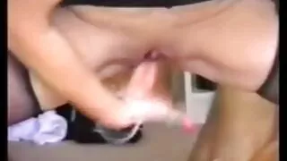 Kui majapidajanna istub video lesbi xnxx kukk J