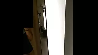 Paar lubab porno lesbi mom metsas rüvetamist.