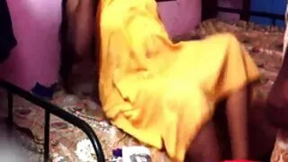 Aasia mature lesbi porno koos Eebenipuu sugu.